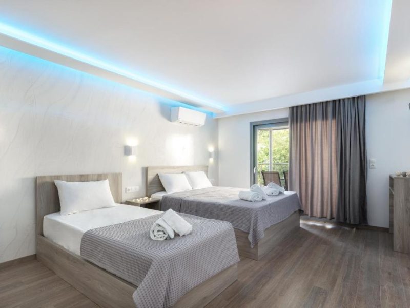 Superior Triple Studio with Sea View